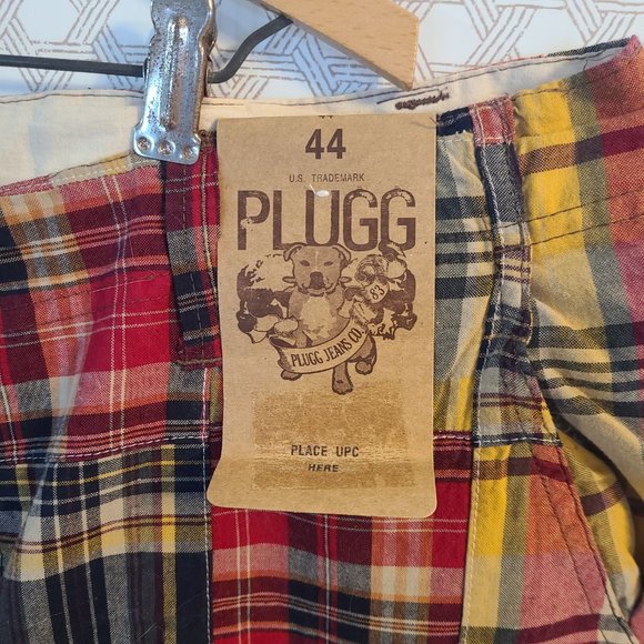 COPY - PLUGG JEAN CO Mens 100% Cotton Cargo Shorts #476116 Size 44 Red Plaid - Picture 2 of 11